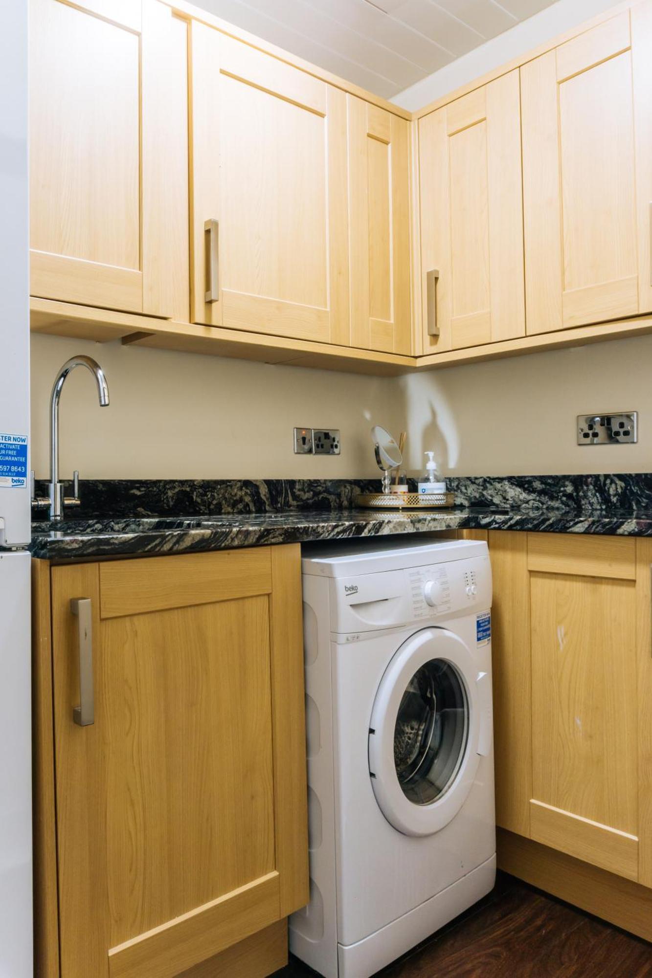 Homely 3 Bedroom In The Heart Of Central Edinburgh Exterior photo