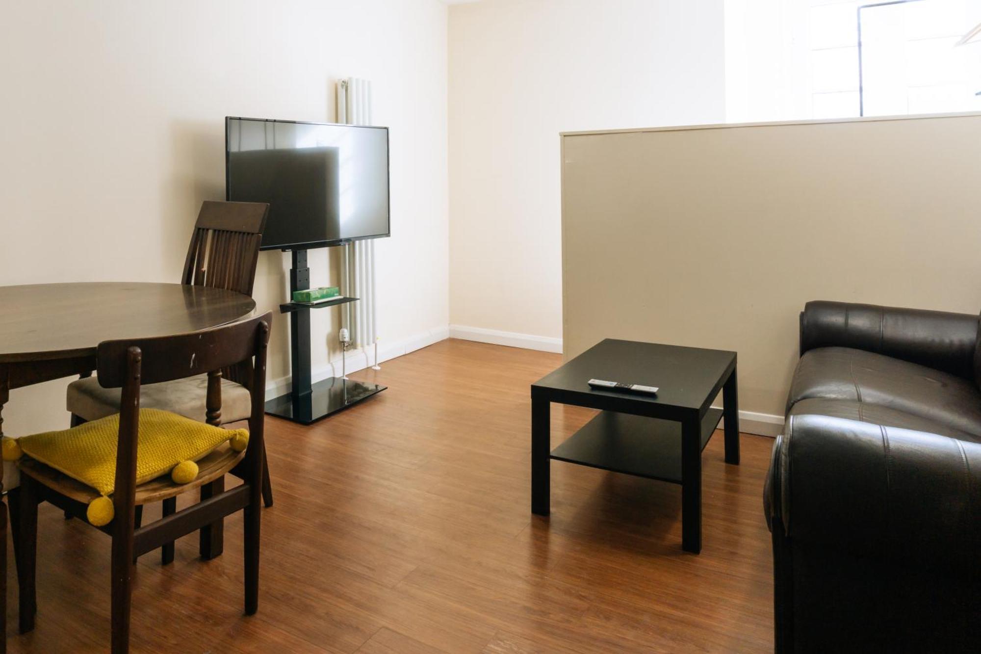 Homely 3 Bedroom In The Heart Of Central Edinburgh Exterior photo